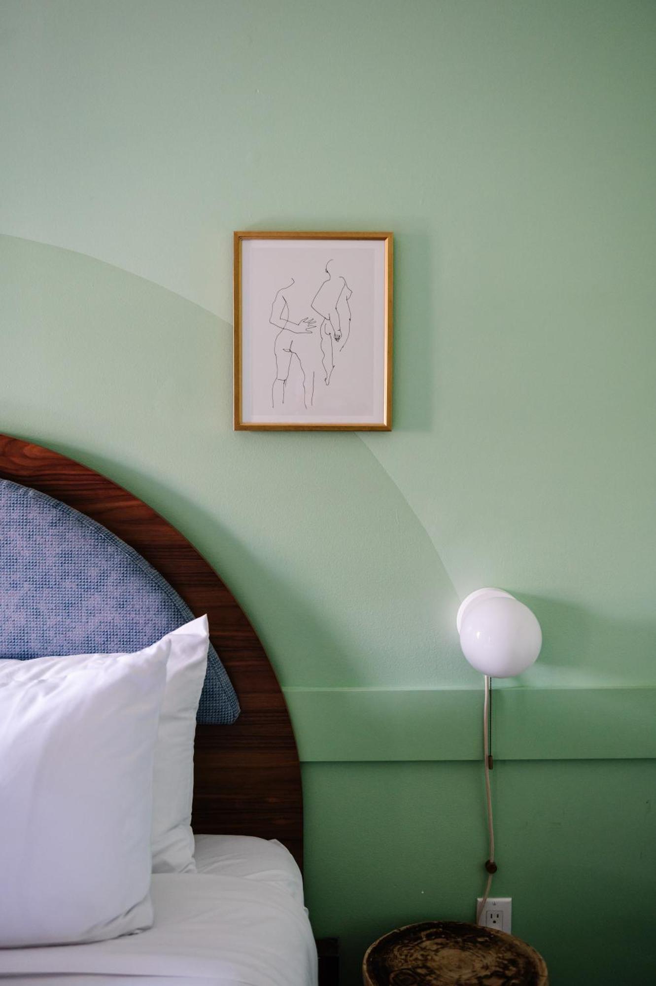 The Frenchmen By Kasa Living Hotel New Orleans