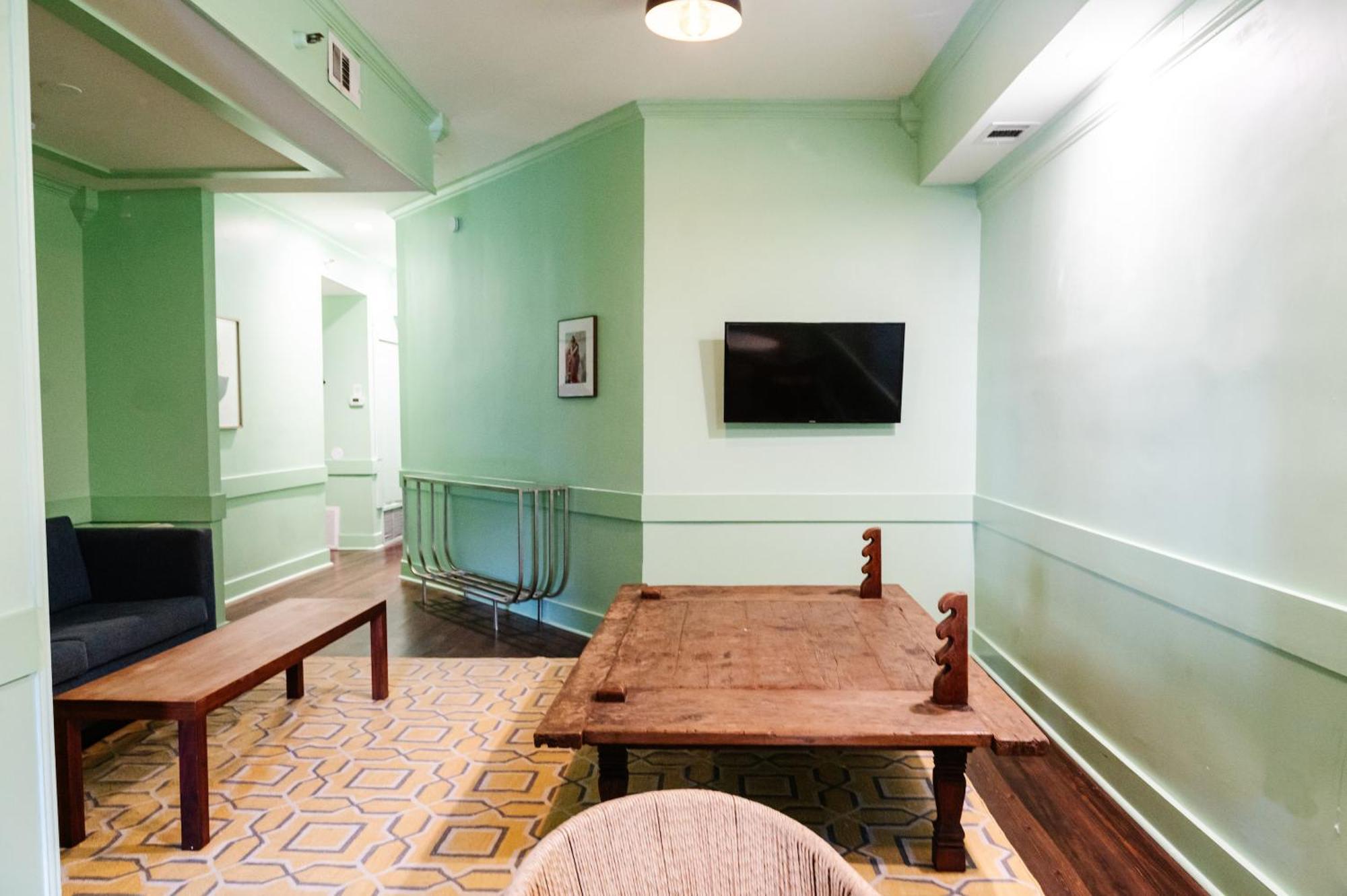 Hotel The Frenchmen By Kasa Living New Orleans