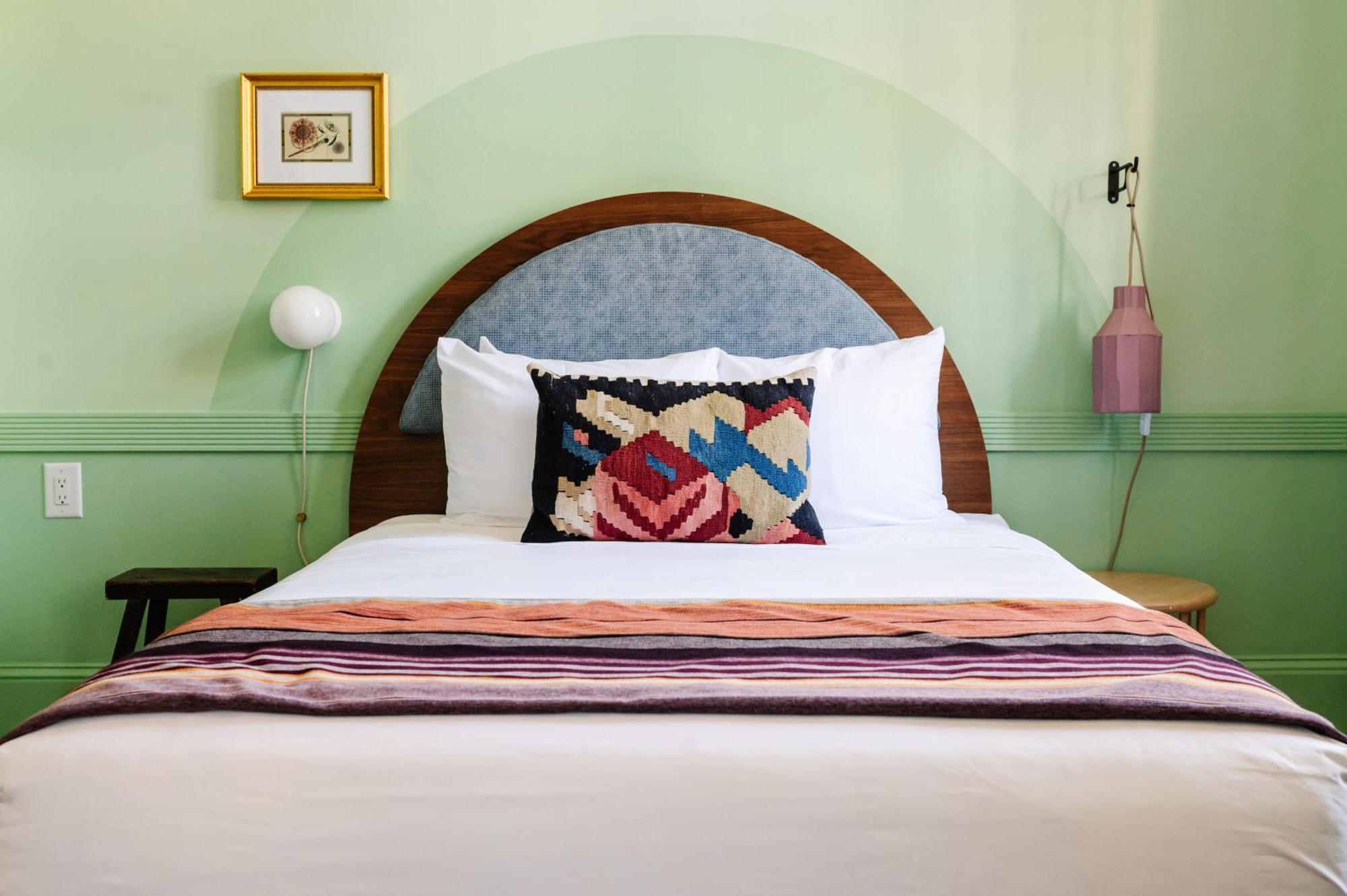 The Frenchmen By Kasa Living *