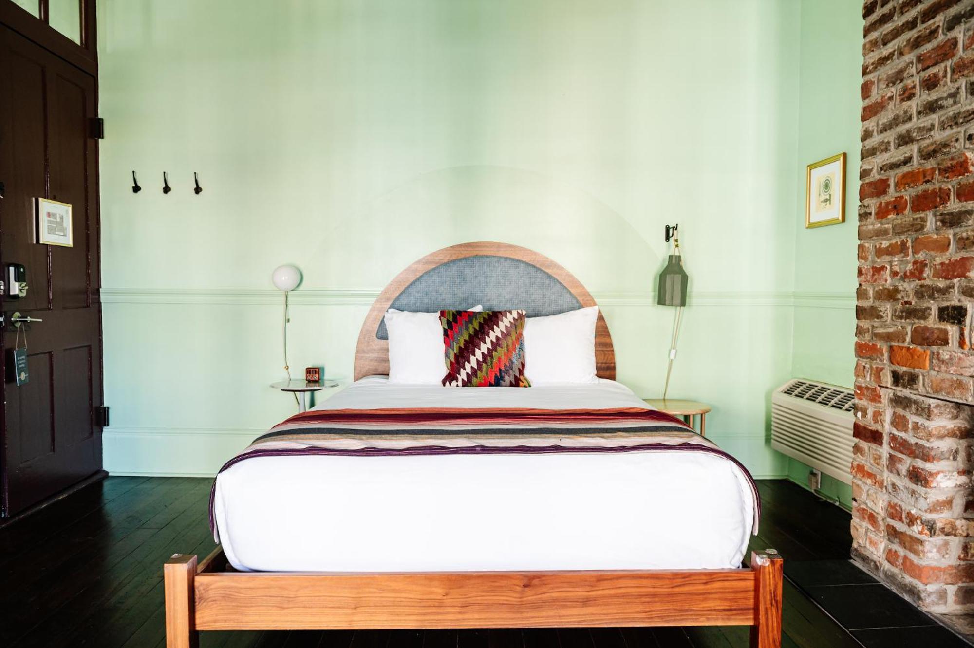 The Frenchmen By Kasa Living Hotel